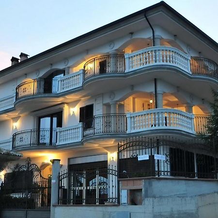 B&B Rosa Dei Venti Roseto Capo Spulico Εξωτερικό φωτογραφία