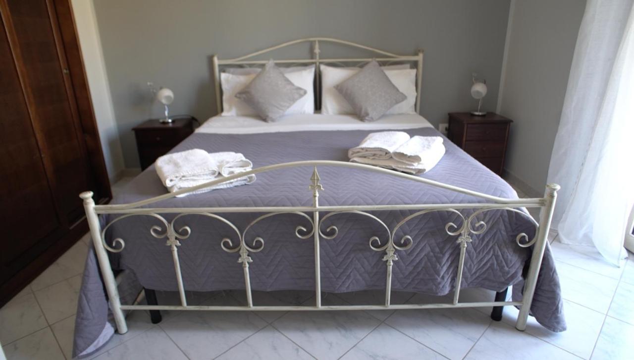 B&B Rosa Dei Venti Roseto Capo Spulico Εξωτερικό φωτογραφία
